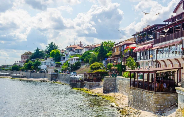 İspanya sahil kenti Nessebar 'ın nehir kenarı manzarası.