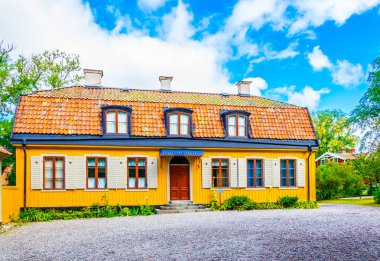 Stockholm 'deki Skansen Müzesi' nde bir malikane manzarası.