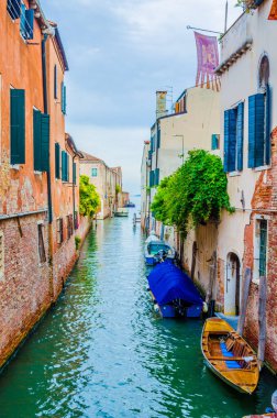 Venedik, İtalya 'da küçük bir kanalın manzarası
