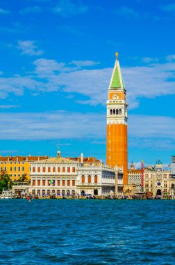 Campanile ve Dük 'ün Sarayı, Venedik, İtalya' lı St. Mark Meydanı