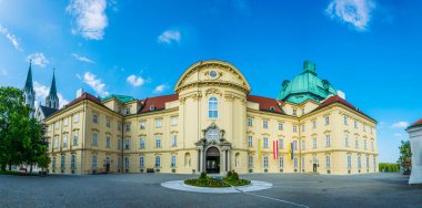 Avusturya, Viyana yakınlarındaki Klosterneuburg Barok Manastırı
