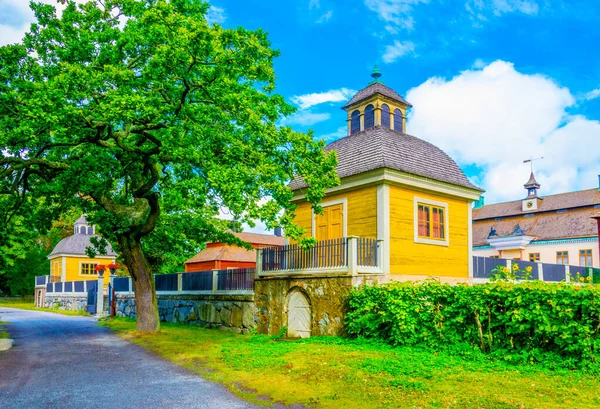 Stockholm 'deki Skansen Müzesi' nde bir malikane manzarası.