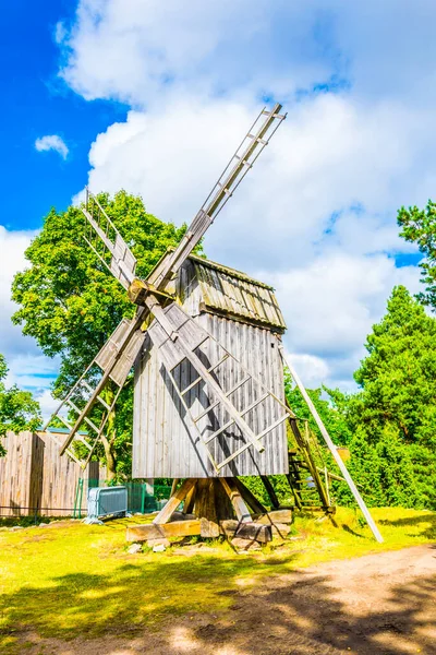 Blick Auf Eine Windmühle Skansen Museum Stockholm — Stockfoto