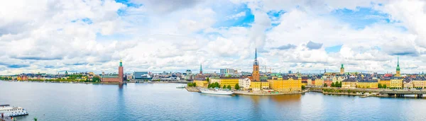 Panorama Van Stockholm Inclusief Het Stadshuset Stadhuis Riddarholmskyrkan Kerk Gamla — Stockfoto