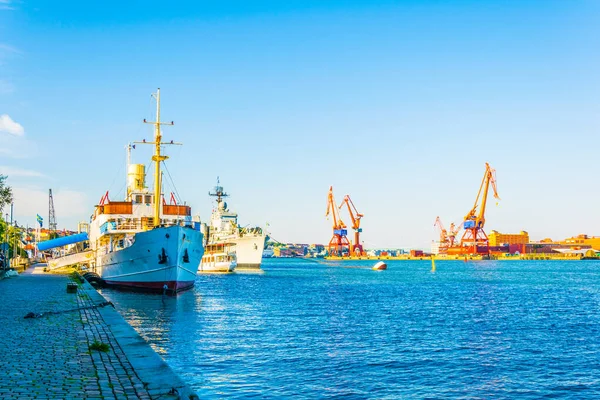 Gotik liman manzarası, İsveçli.