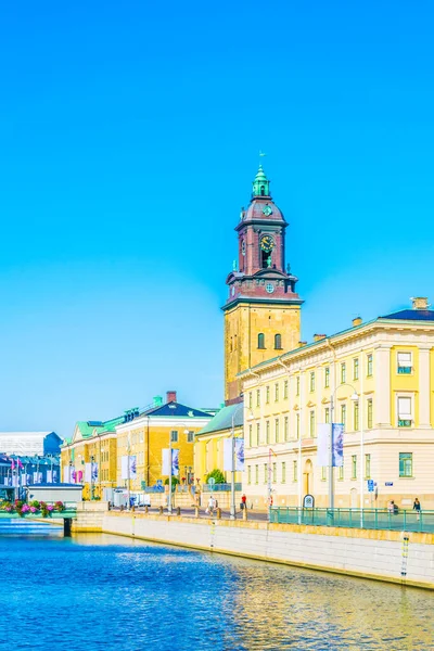 Goteborg Şehir Müzesi ve Tyska Kirkan Kilisesi manzarası, İsveçli