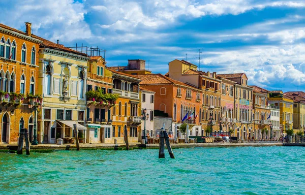 View Buildings Situated Edge Guidecca Channel Italian City Venice — Zdjęcie stockowe