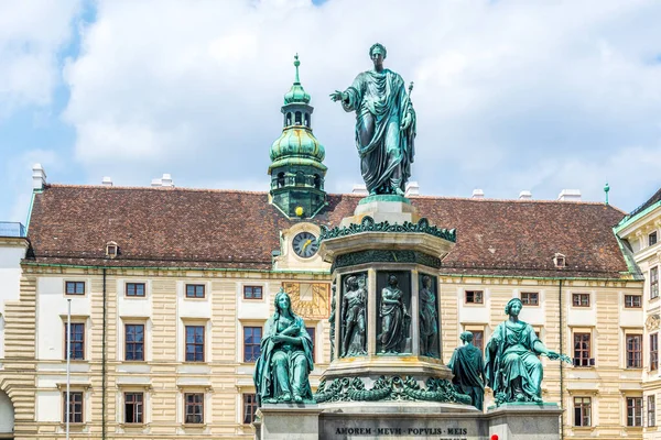 Statue Emperor Franz Situated Inner Courtyard Hofburg Palace Vienna — Stock Photo, Image