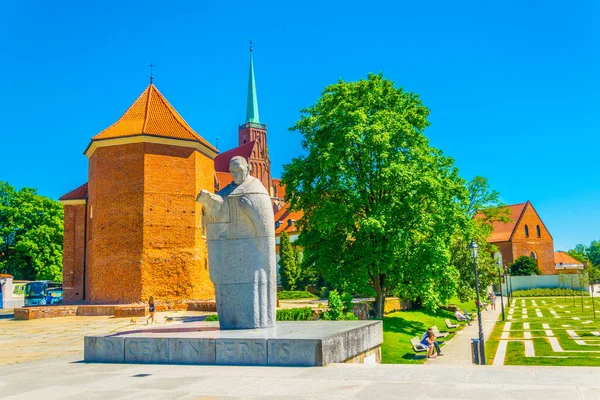 Church Saint Marcin Statue Pope John Paul Wroclaw Polan — Foto de Stock