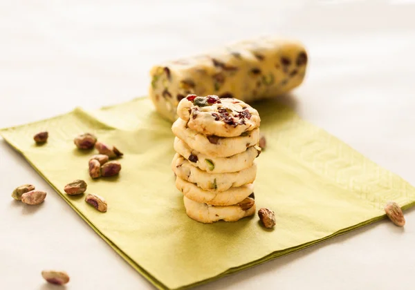 Cranberry cookies on green napkin — Stock Photo, Image