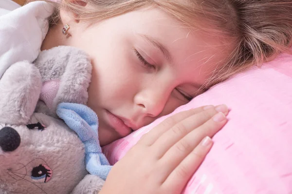 Beautiful girl sleeps — Stock Photo, Image