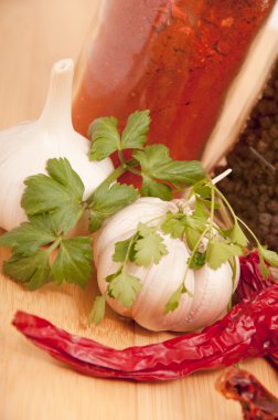 baharat mutfak masasında