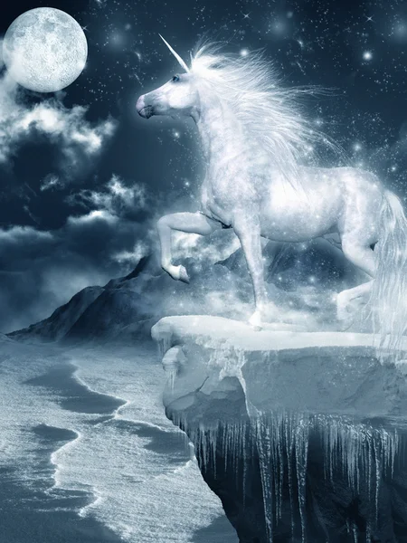 Unicorn berdiri di tebing — Stok Foto