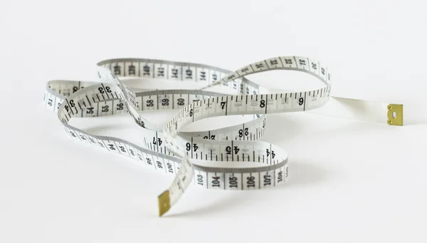 beyaz zemin üzerinde santimetre