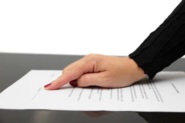 Businesswoman showing contract and where to sign — Stock Photo, Image