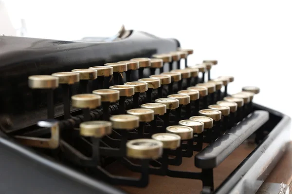 Antiikki kirjoituskone — kuvapankkivalokuva