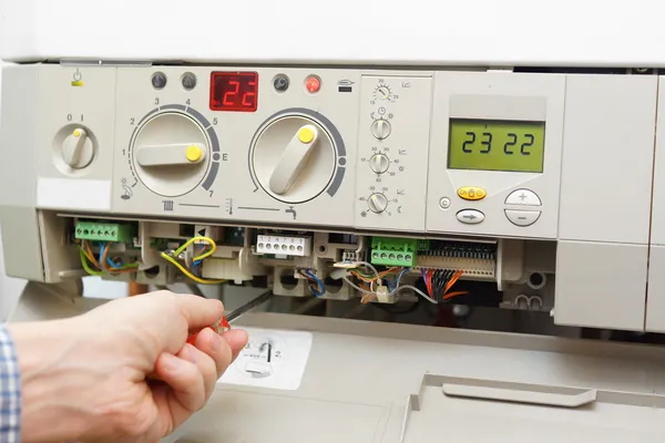 Fixing gas furnace — Stock Photo, Image