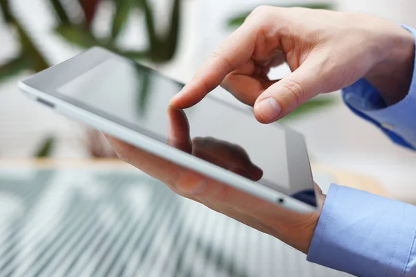 Businessman using digital tablet, closeup — Stock Photo, Image