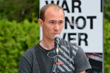 Gazeteci Marian Kushnir, 24 Şubat 2022 'de Rusya' nın Ukrayna 'yı işgalinin başlamasından bu yana ölen, yaralanan ve ateş altında kalan gazetecilerle ilgili 