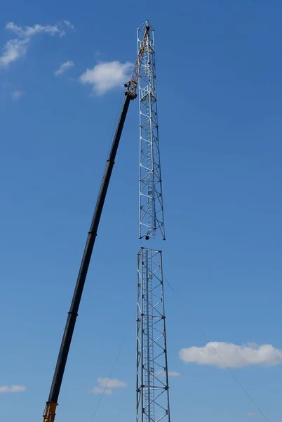 Cherkasian Region Ukraine 2022 Team Fitters Using Crane Assembles Metal — Stock fotografie