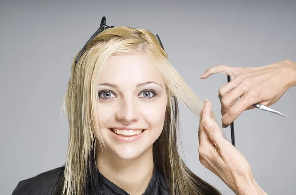 Smiling happy hair client — Stock Photo, Image