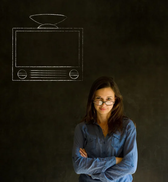 Podnikatelka, učitel nebo student křídy tv tabule pozadí — Stock fotografie