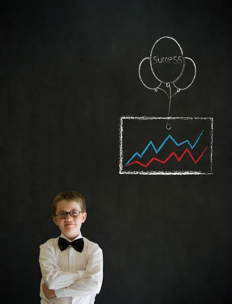 Denken jongen zakenman met krijt succes grafiek en ballon — Stockfoto