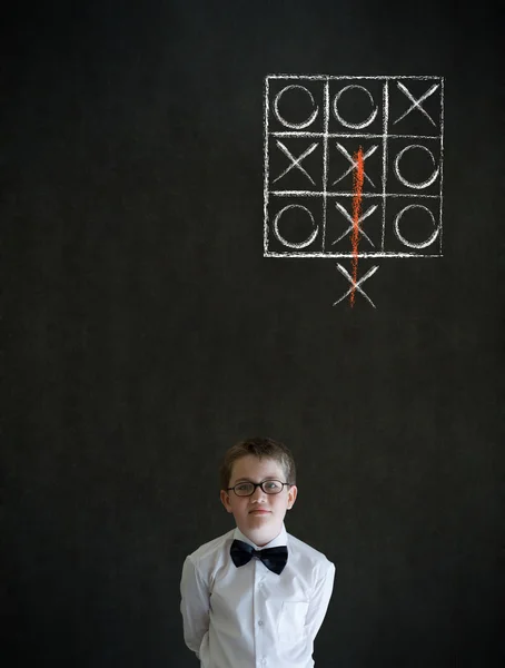 Thinking boy business man with thinking out of the box tic tac toe concept — Stock Photo, Image