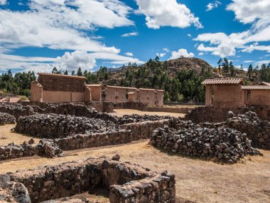 Wiracocha Arkeoloji Bölgesi Raqchi Tapınağı, Peru