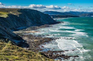 Bask Bölgesi, Barrika 'daki sahil kayalıklarının detayları.
