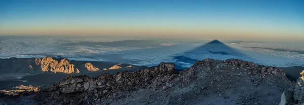 Skuggan Vulkanen Teide Från Toppen Kanarieöarna — Stockfoto