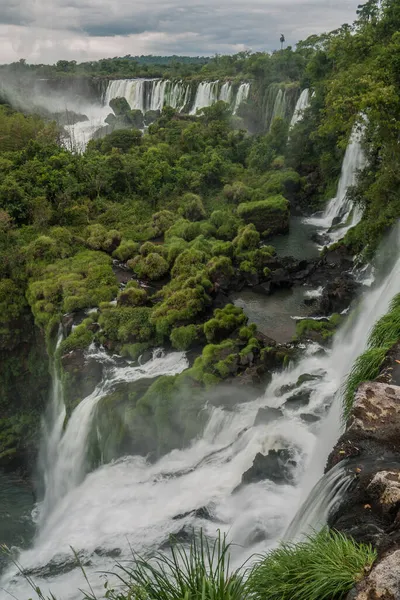 Iguazu Faller Argentina Molnen — Stockfoto