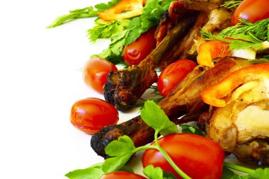 Sebzeli kızarmış tavuk.