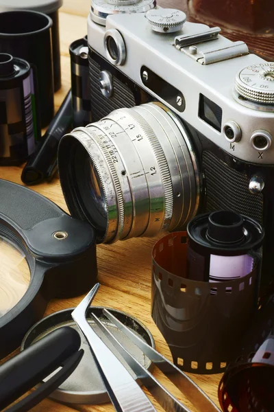 Film kamera ve aksesuarları — Stok fotoğraf