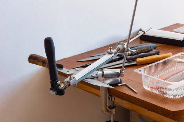 Machine Sharpening Metal Knives Hand — Fotografia de Stock