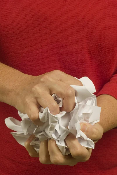 Crumpling Frustré du papier — Photo