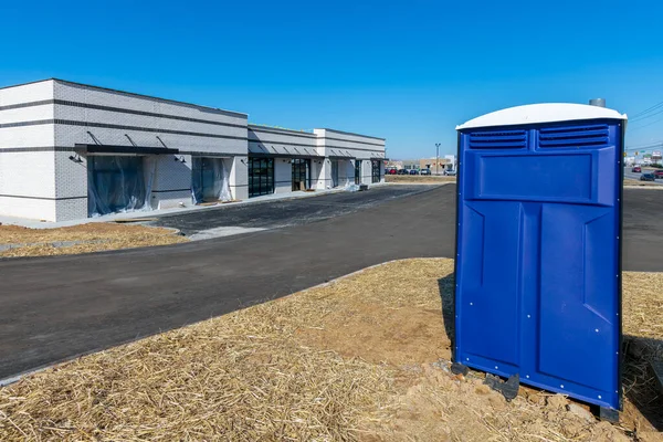 Horizontal Shot Portable Toilet Edge Commercial Construction Site — Stock Photo, Image