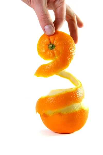 Hand hält Schale von Orange — Stockfoto