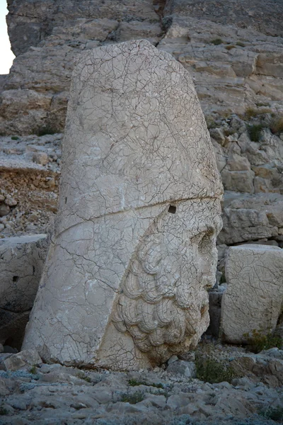 Monument of gods on nemrut mountain — Stock Photo, Image