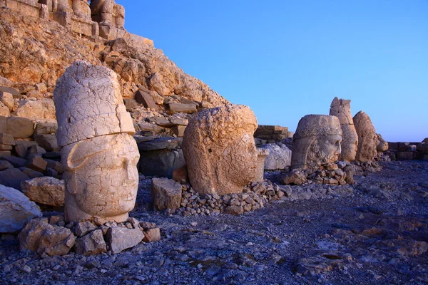 Monument of gods on nemrut mountain — Stock Photo, Image