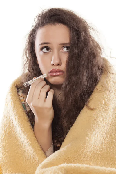 Menina temperatura de medição — Fotografia de Stock