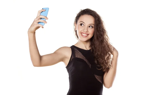 Adolescente tomando selfie —  Fotos de Stock