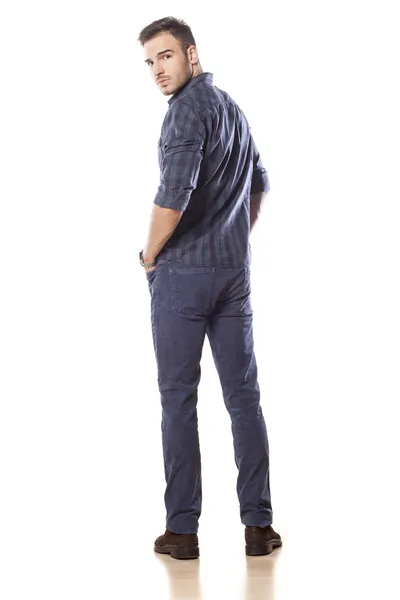 Hombre en jeans — Foto de Stock