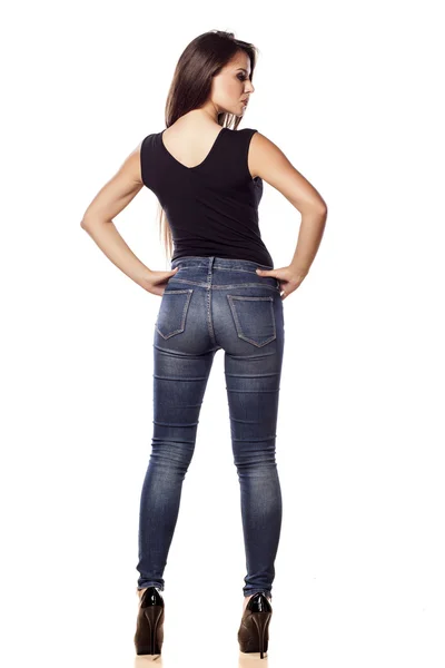 Mulher de jeans — Fotografia de Stock