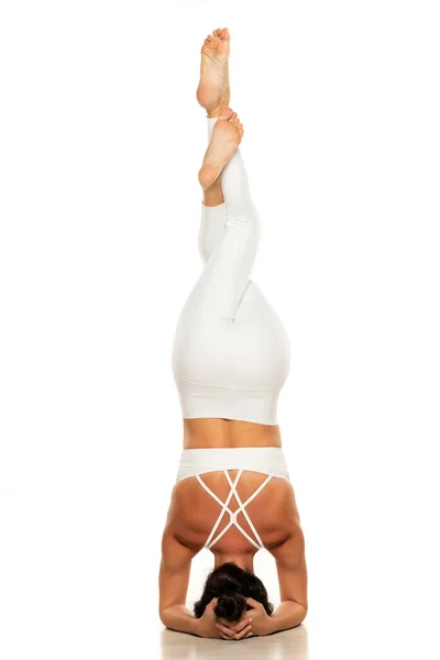 Tête Trépied Mukta Hasta Sirsasana Yoga Sport Entraînement Concept Style — Photo