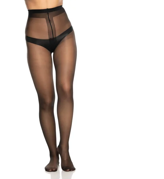 Vooraanzicht Van Een Mooie Vrouwelijke Benen Met Zwarte Nylon Legging — Stockfoto