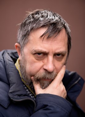 Yaşlı bir adamın portresi