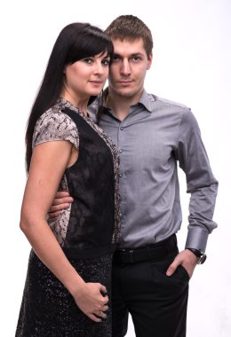 sevgi dolu çift kucaklayan