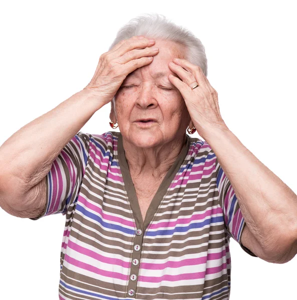 歳の女性が頭痛に苦しんでいます。 — ストック写真