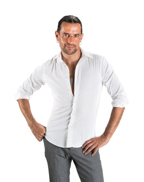 Jeune homme beau en chemise blanche — Photo